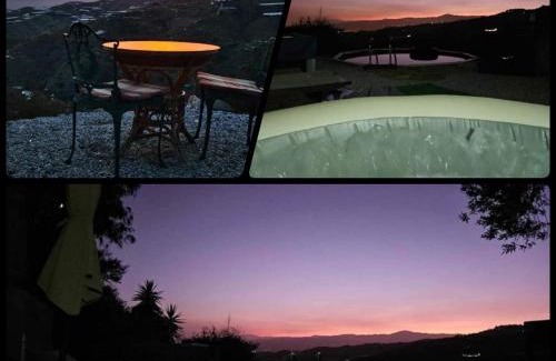 Algarrobo Chalet De Esquí | Treehouse ,Casa Arbol, with Spa