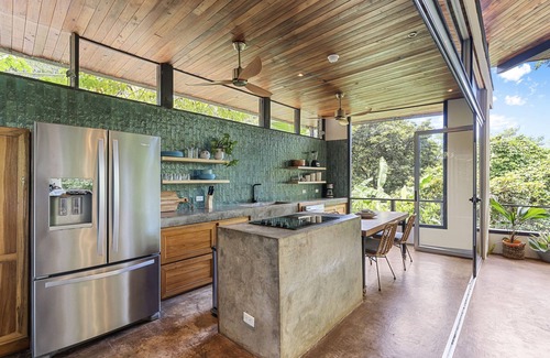 Tamarindo Casa | Treehouse Hideaway in Tamarindo Jungle with Pool & Open-Air Living Room