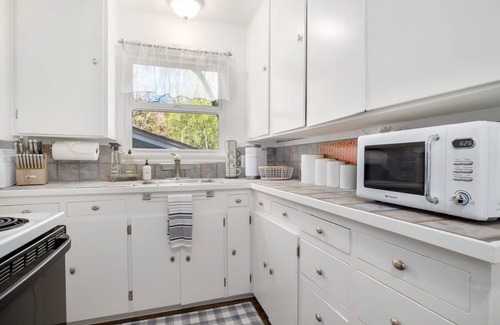 Ben Lomond Casa | 'Treehouse' in the Redwoods - sleeps 4!