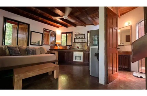 Mal Pais Cabaña | Treehouse walk to beach