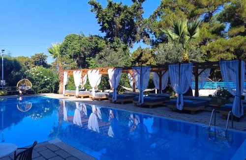 Ixia Hotel | Trees Art Hotel & Suites
