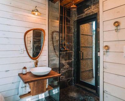Chattanooga Chalet De Esquí | Treetop Hideaways: Dogwood Treehouse in Chattanooga