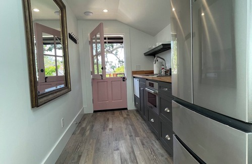 Downtown Napa Apartamento | Treetop Studio Downtown Napa❤️ Modern Remodel of Vintage Home 🏡 GORGEOUS 🍷