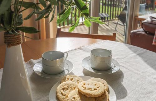 Bont Newydd Casa | Treetops