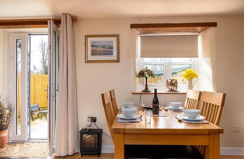 Llangefni Casa | Tregarnedd Cottage