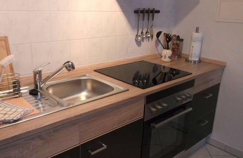 Reinhardtsdorf-Schoena Alquiler De Eote | Treinies Comfortable holiday residence