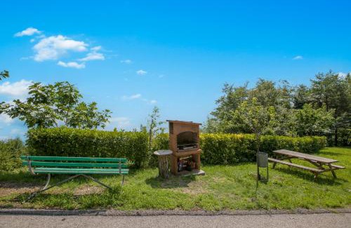 Tremosine Apartamento | Tremosine Wonderful Lake View 1 - Happy Rentals