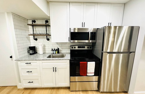 Lake Ridge Apartamento | Trendy & Central 2 Bedroom Apt