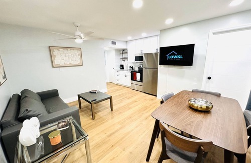 Lake Ridge Apartamento | Trendy & Central 2 Bedroom Apt