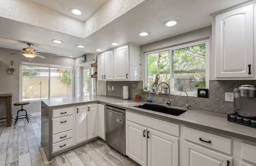 Dobson Ranch Casa | Trendy Desert Oasis Recently Remodeled