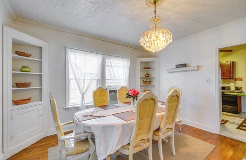 South Euclid Apartamento | Trendy South Euclid Apt - 5 Mi to Cleveland Clinic