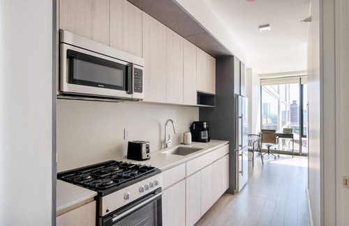 South Loop Apartamento | Trendy South Loop 1BR w/ Pool, Gym & Spa, nr Grant Park, by Blueground