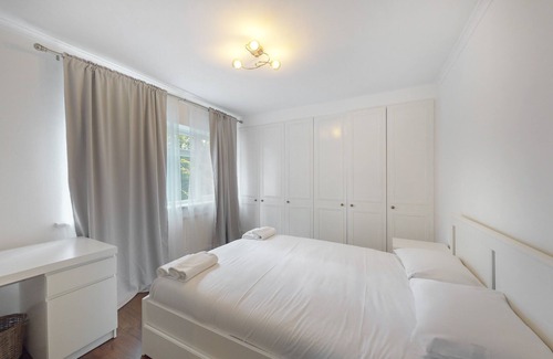 Ealing Broadway Apartamento | Trendy Spacious 2 BDR Flat in Ealing