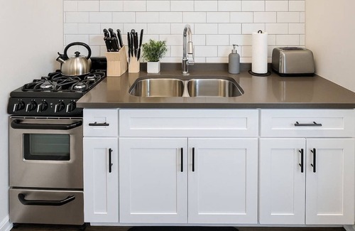 Hyde Park Apartamento | Trendy Studio in Vibrant Area