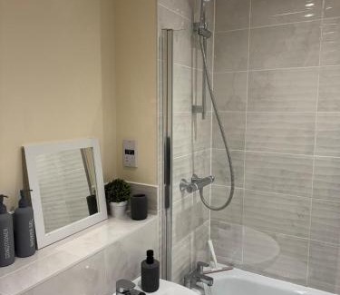 Rosliston Apartamento | Trent View - New House in Branston, Staffordshire