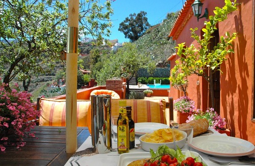 La Solana Cabaña | ▫️ Tres Almendros por I N Z U L A E ▫️ Piscina Privada▫️ Vistas a la Montaña ▫️