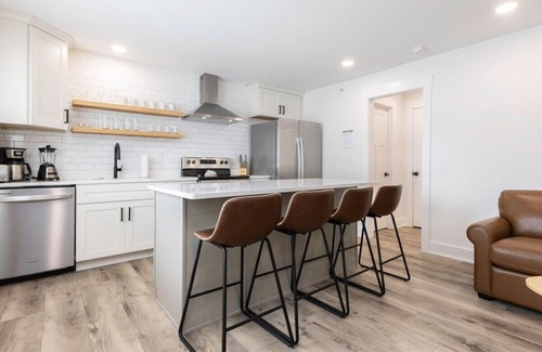 Northeast Virginia Beach Apartamento | Trestles - Loft #5 - 8 min walk to the beach