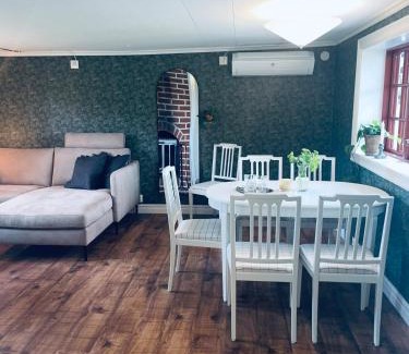 Ljung Apartamento | Trevlig stuga på landet med öppen spis