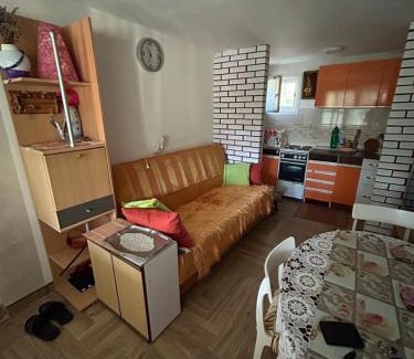 Rakari Casa | Tri Cveta