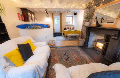 Machynlleth Casa | Tri deg un, cottage for 2 adults and 2 children