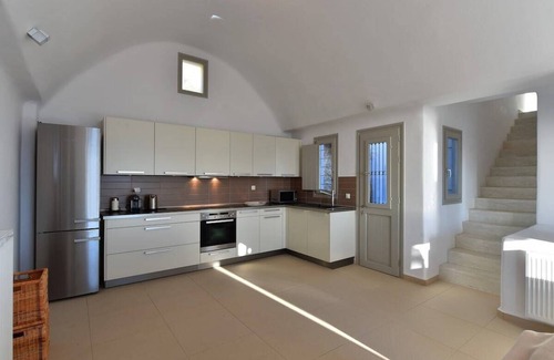 Paros Villa | Complejo panorámico de tres villas con helipuerto