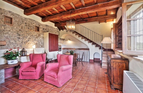 Corbara Apartamento | Trianon Country - A - Una Habitación Piso, Capacidad 2