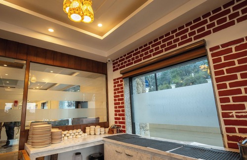 The Mall Road Hotel | Trideus Chandseena Valley Resort