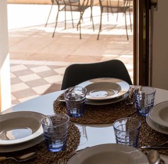 Caprino Veronese Apartamento | Trilocale con piscina