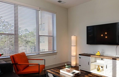 Chapel Hill Apartamento | Trilogy 207 · Luxury 1 BR apt | Sleep 4 w/Gym& Pool Chapel Hill*
