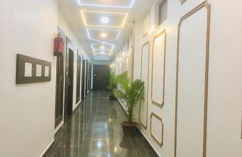 Faizabad Hotel | Trimrooms Shubharambh Ayodhya