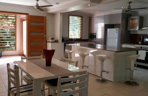 Trinity Beach Casa | Casa de vacaciones 4 u Cairns @ Trinity Beach para familias y parejas
