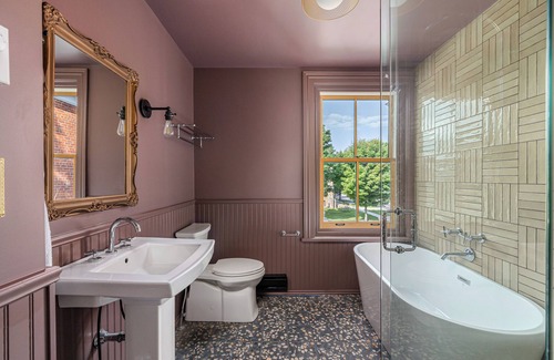 Gananoque Cama Y Desayuno | Trinity House Inn