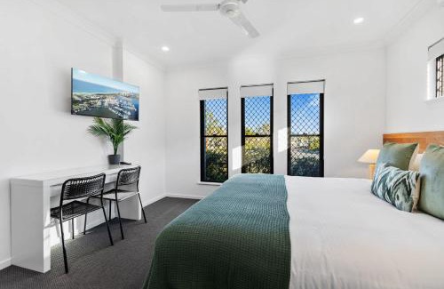Trinity Beach Casa | Trinity Oasis Spa BBQ & Family Retreat