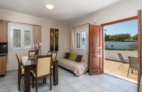 Milos Casa | Triovasalos House