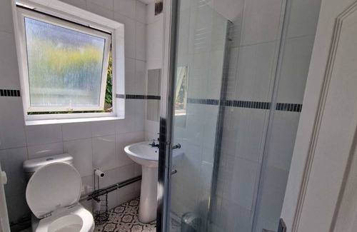 Plasnewydd Casa | Triple Bedroom - Close to Cardiff City Centre