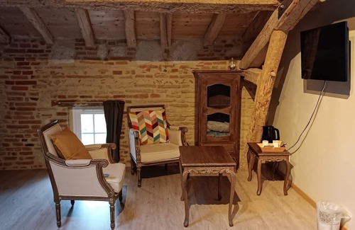 Lavaur Casa | Triple-Confortable-Baño con bañera