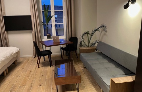Villers-Cotterets Apartamento | Triple room with bathroom