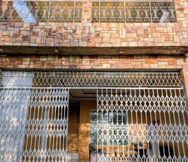 Murree Villa | Triple Story Hillside Villa, Numb Brewery Murree