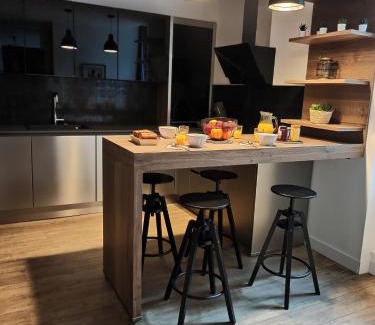 Dinan Apartamento | Triplex 110 m2 centre historique avec jacuzzi DINAN