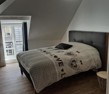 Dinan Apartamento | Triplex 110 m2 centre historique avec jacuzzi DINAN