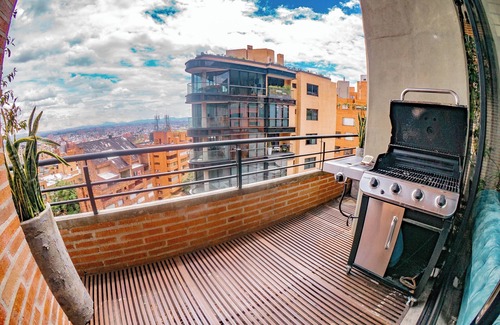 Bellavista Apartamento | Triplex apartment in Bogota!