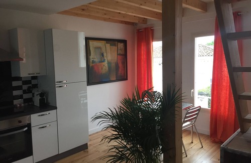 Merignac Apartamento | TRIPLEX BURDEOS MERIGNAC