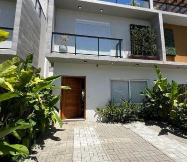 Juquehy Apartamento | Triplex Divino | 5min da Praia · Triplex Divino a 400 metros da Praia de Juquehy
