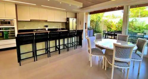 Juquehy Apartamento | Triplex Espetacular C/Piscina Priv| 5. · Juquehy | Triplex e piscina a 5 minutos da praia