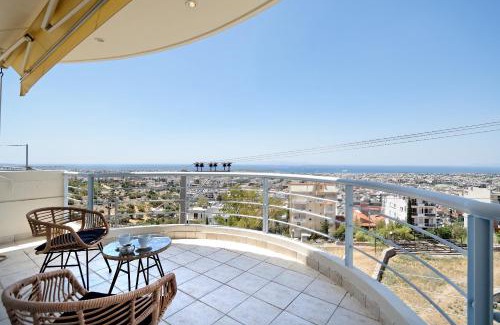 Glyfada Apartamento | Triplex Villa Gardenia Glyfada sea view