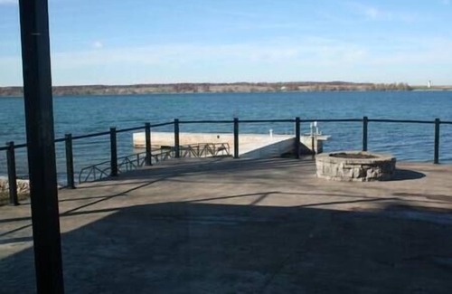 Cape Vincent Casa | Tripoli Shores Riverfront Retreat