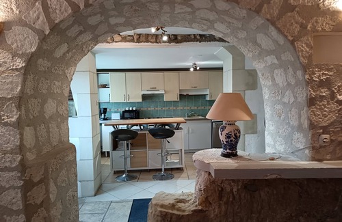 Poce-sur-Cisse Casa | Troglodyte gîte in the heart of the Loire castles. Perfect for families.