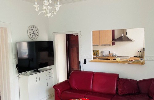 Troisdorf-West Apartamento | Troisdorf - City - 145 sqm - 6 persons