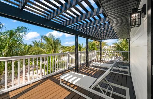 Bradenton Beach Hotel | Tropic Isle At Anna Maria Island Inn