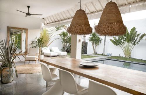 Seminyak Villa | Tropical 3bdr poolvilla in heart of Seminyak